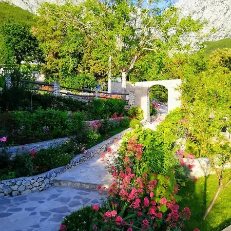 Marija Apartmán Bast