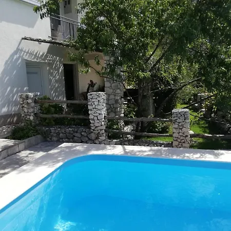 Apartament Marija Bast